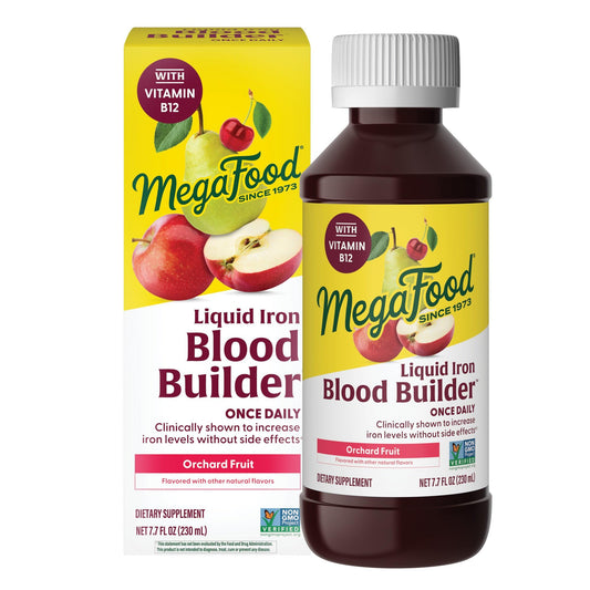 MegaFood Blood Builder: garrafa transparente con dosis diaria de 10 ml para energía.