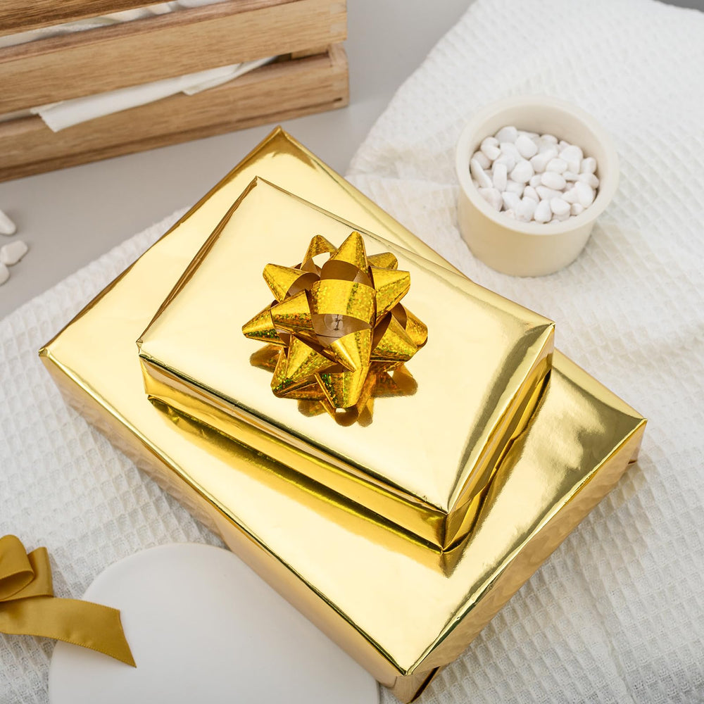 Merture en escena festiva con lazos, aporta aspecto lujoso al regalo