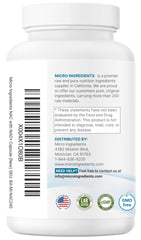 Micro Ingredients suplemento en una rutina matutina junto a vaso de agua