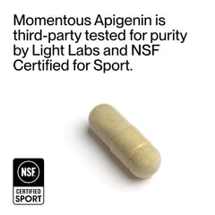 Momentous apigenin cápsula junto a reloj mostrando uso nocturno recomendado