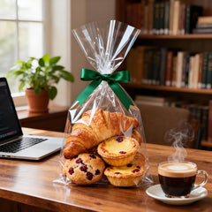 Morepack bolsa con galletas dentro, exhibición limpia y apetitosa