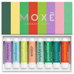 MOXĒ pack frontal mostrando los ocho inhaladores, práctico para viaje