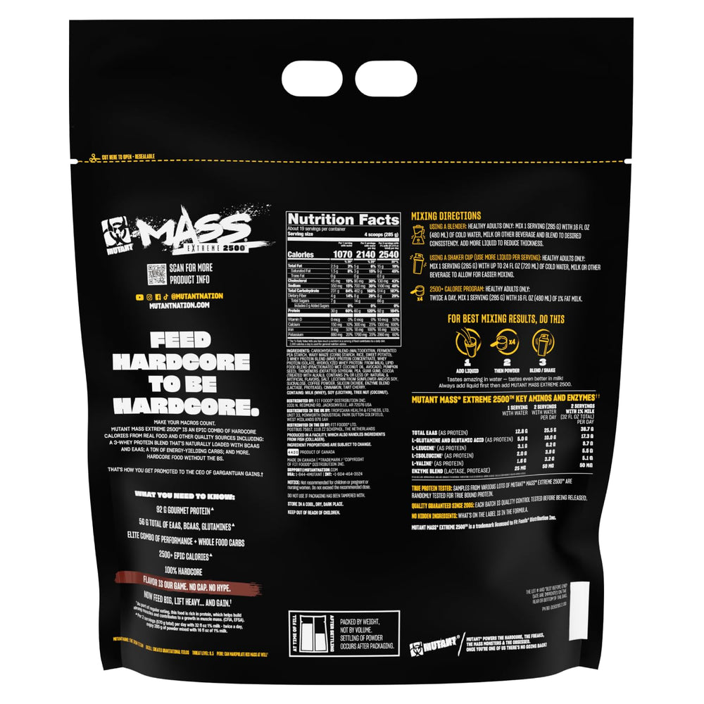 Presentación de Mutant Mass Extreme sobre mesa con vaso para inspirar uso diario