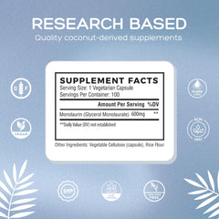 Natural Cure Labs cápsulas sobre mesa enfatizando su origen vegano
