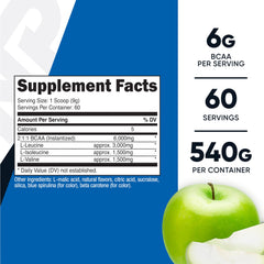 Nutricost polvo BCAA textura fina mostrando solubilidad y mezcla fácil
