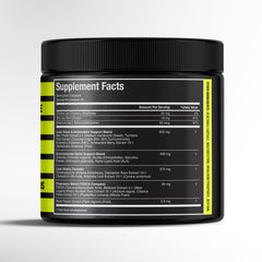 NutroVate frasco en cocina junto a taza salud mostrando integración en rutina diaria