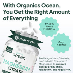 Organics Ocean cápsula en mano para comparar tamaño y dosificación