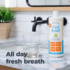 Oxyfresh enjuague en vaso ilustrando dosificación y acción en 60 segundos
