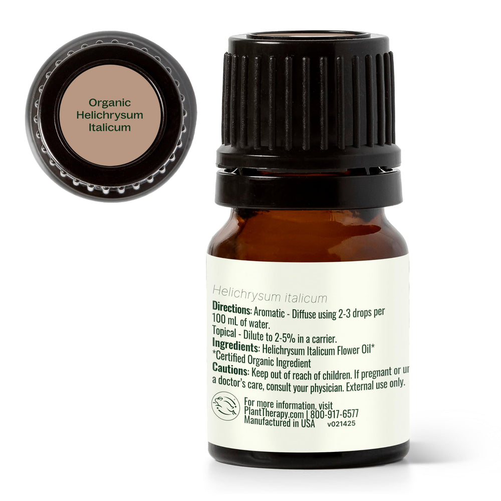 Plant Therapy envase Helichrysum en escena natural, promueve origen orgánico