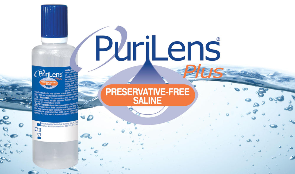 Persona usando Purilens Plus para insertar lente mostrando comodidad al colocar