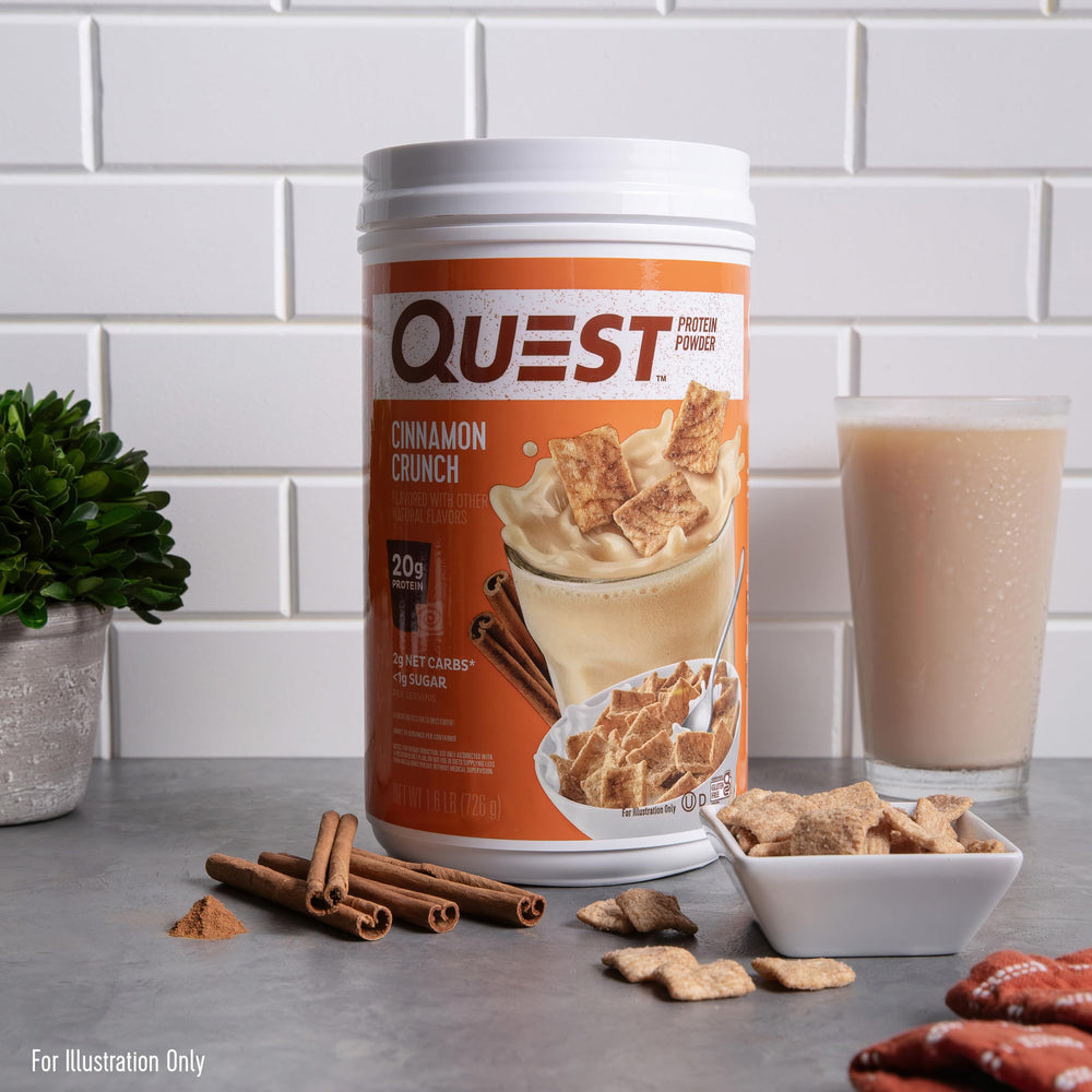 Quest batido servido en vaso, rápido aporte de proteína postentreno