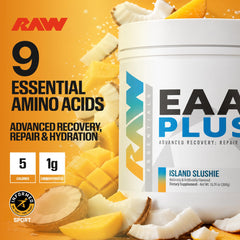 RAW vaso con EAA Plus mezclado resaltando color y refresco inmediato