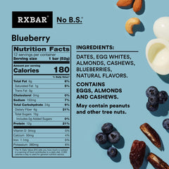 RXBAR barra desempaquetada mostrando textura masticable y trozos crujientes