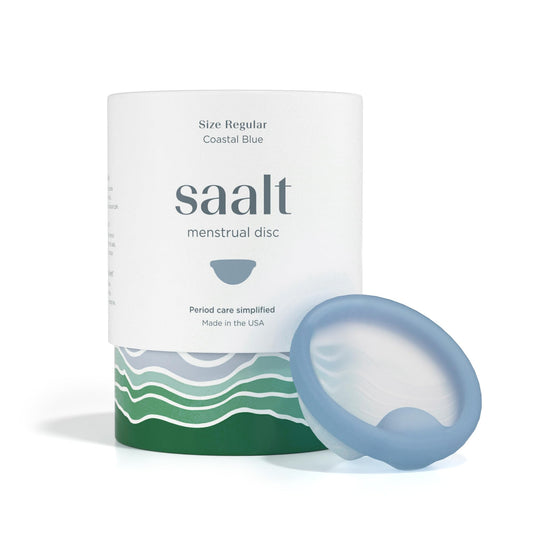 saalt empaque frontal mostrando disco menstrual y beneficios sostenibles