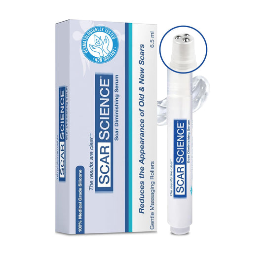 ScarScience envase frontal mostrando diseño y facilidad de uso