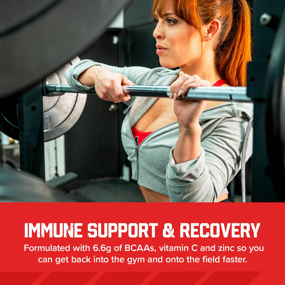 Six Star batido servido en vaso listo para recuperación postentreno