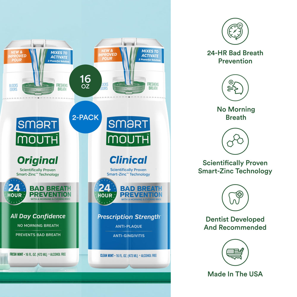 Persona usando SmartMouth enjuague para frescura instantánea y confianza