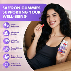 softbear gominolas en mano para comparar tamaño y dosificación familiar