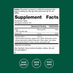 Close-up de tabletas Standard Process Folic Acid B12 que facilita dosificación precisa