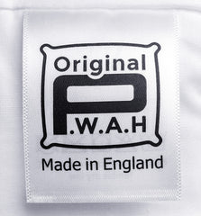 The Original P.W.A.H etiqueta y textura de algodón orgánico, calidad y cuidado hipoalergénico