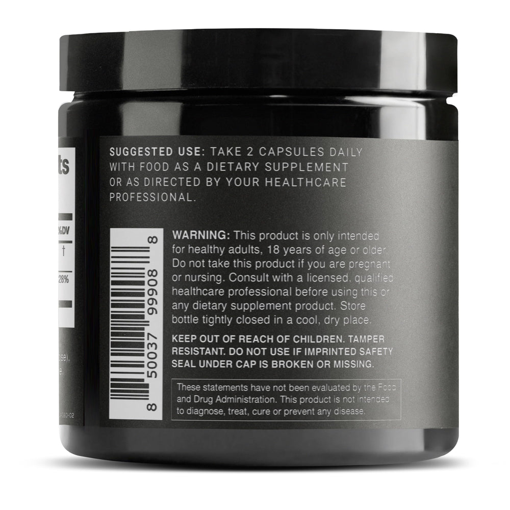 Toniiq cápsulas en mano para apreciar tamaño y comodidad de ingesta