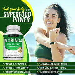 Polvo de hoja de Moringa Toplux en primer plano, textura fina que facilita encapsulado y absorción