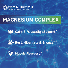 TRIO NUTRITION cápsulas junto a equipo deportivo para recuperación muscular