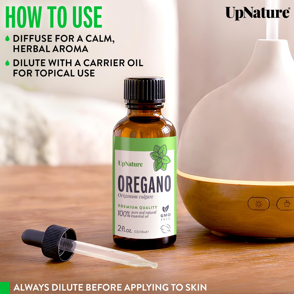UpNature frasco junto a regla para comparar tamaño y volumen de 2 oz
