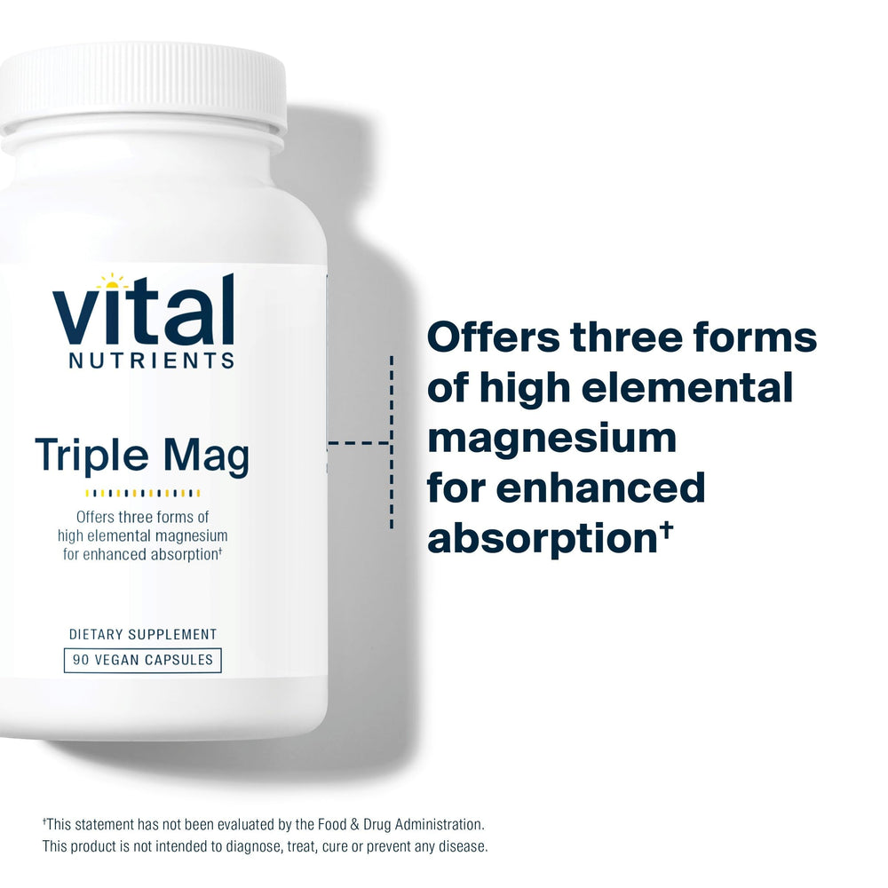 Vital Nutrients cápsulas en mano para comparar tamaño y dosificación