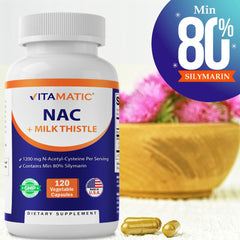 Vitamatic cápsulas en mano lista para toma diaria, conveniencia y portabilidad