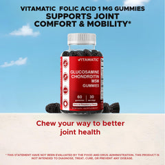 Vitamatic gomita en la mano para escala y conveniencia de consumo diario