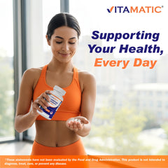 Vitamatic cápsula sobre mano para apreciar tamaño y facilidad