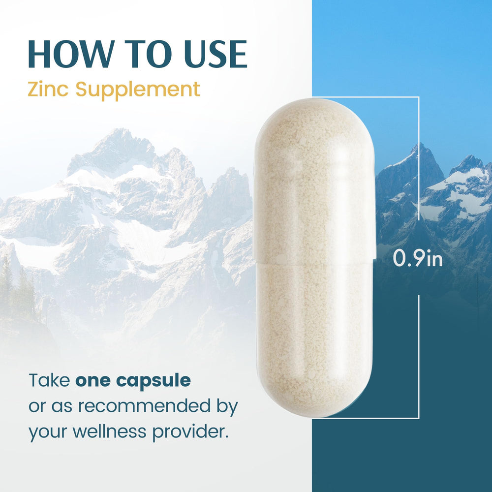 Vykee Nutrition cápsula en mano para mostrar tamaño y fácil ingestión