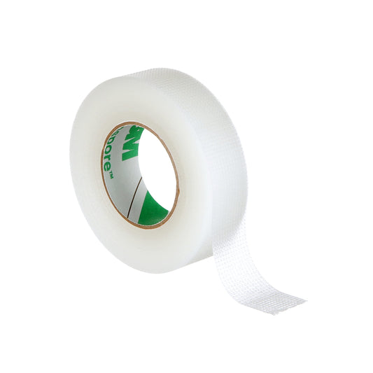 3M Transpore 1527-0 rollo frontal mostrando etiqueta y tamaño, utilidad hospitalaria