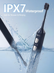 7MAGIC cepillo sónico bajo agua demostrando resistencia IPX7 y seguridad