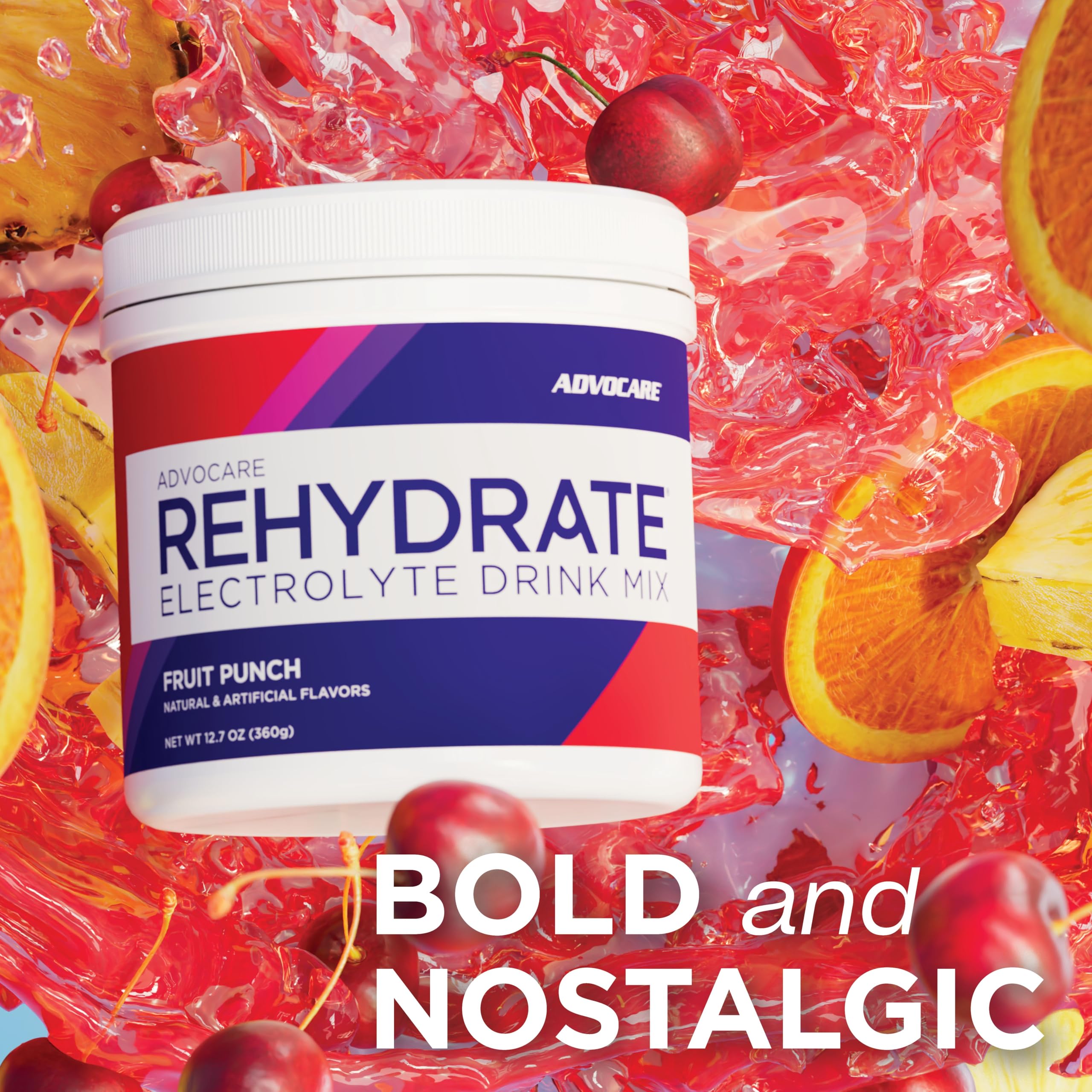 AdvoCare bebida Fruit Punch en entorno deportivo que sugiere recuperación y rendimiento