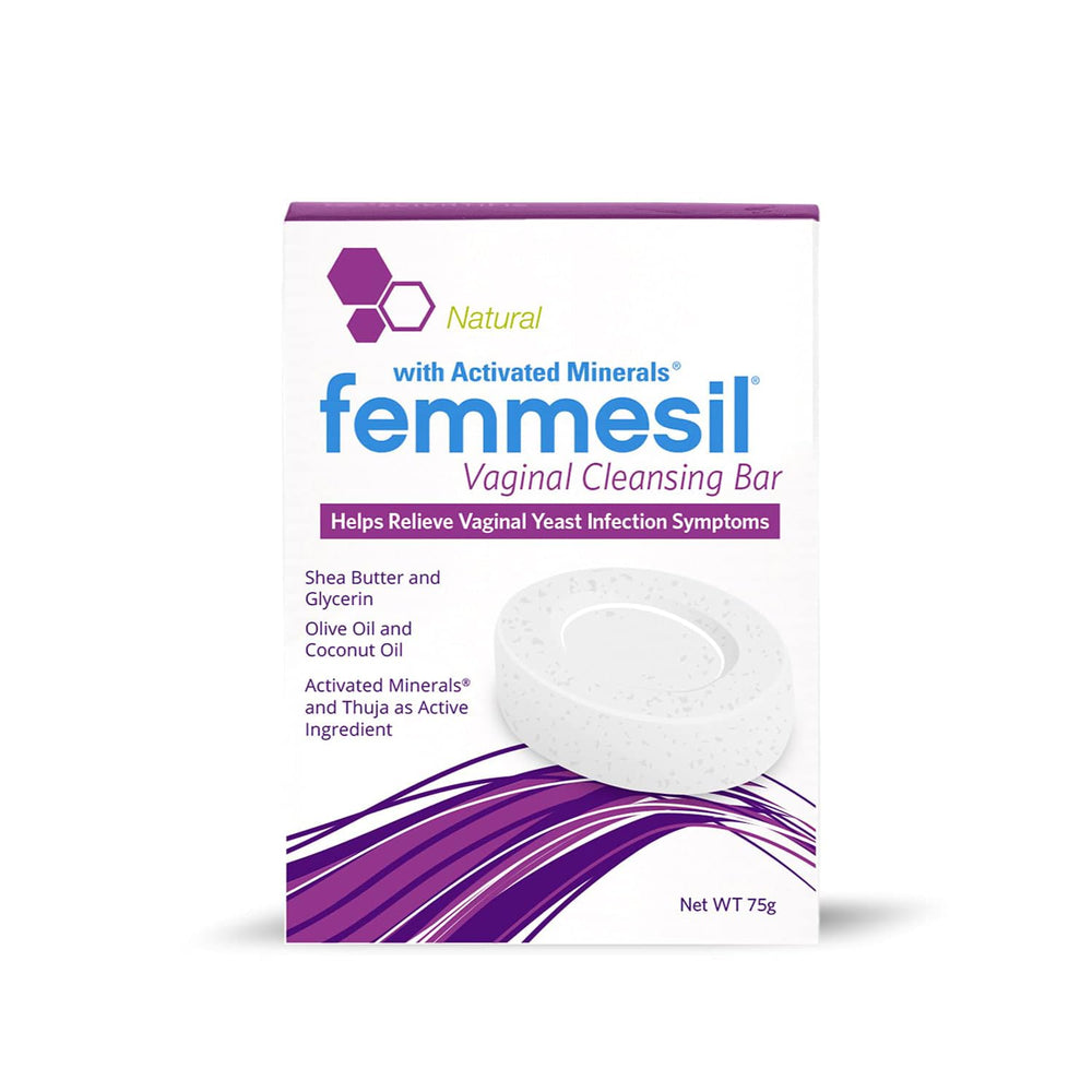 Aidance Femmesil frente del empaque mostrando la barra y beneficio de limpieza suave