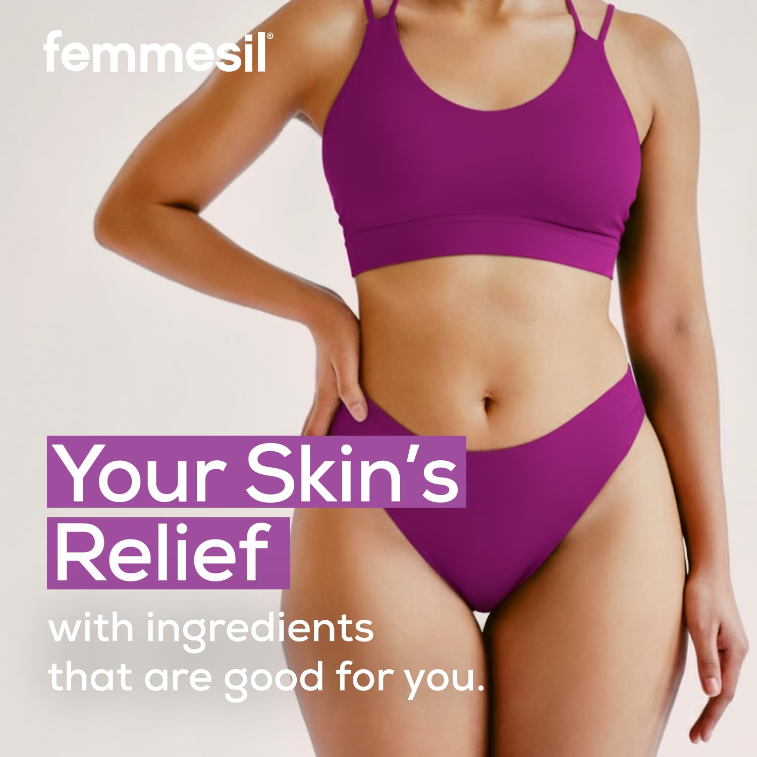 Aidance Femmesil colocada en baño ilustrando uso discreto y cómodo