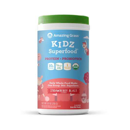 Amazing Grass frente del envase mostrando 15 servicios y sabor Strawberry Blast