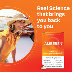 mujer leyendo instrucciones de Amberen y siguiendo uso recomendado para beneficios