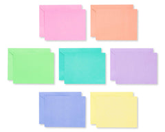 American Greetings caja transparente mostrando 200 tarjetas pastel y sobres, almacenamiento práctico