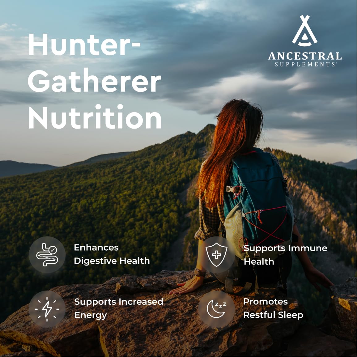 Ancestral Supplements cápsulas en mano para comparar tamaño y facilidad