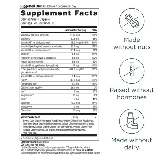 Ancient Nutrition cápsula en mano demostrando dosis diaria y facilidad de uso