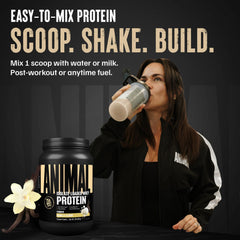 Animal Whey cucharada medidora con polvo, dosificación precisa y 25 g de proteína