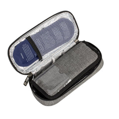 apollo walker estuche dentro de bolso de viaje, discreto y fácil de transportar