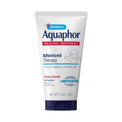 Aquaphor tubo 5 OZ en primer plano mostrando el envase y protección