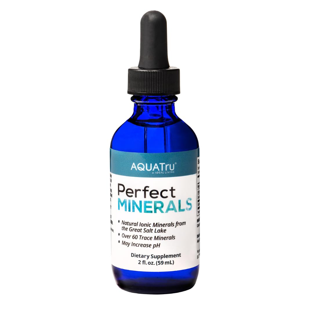 AquaTru botella frontal de Perfect Minerals mostrando etiqueta clara y beneficios