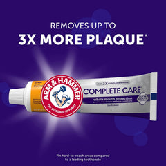 Arm & Hammer tamaño del tubo en mano para apreciar la cantidad por unidad