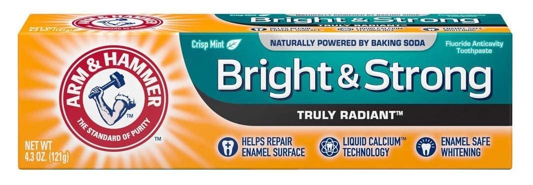 Arm & Hammer frente del empaque mostrando pack de 5 y beneficio ahorro