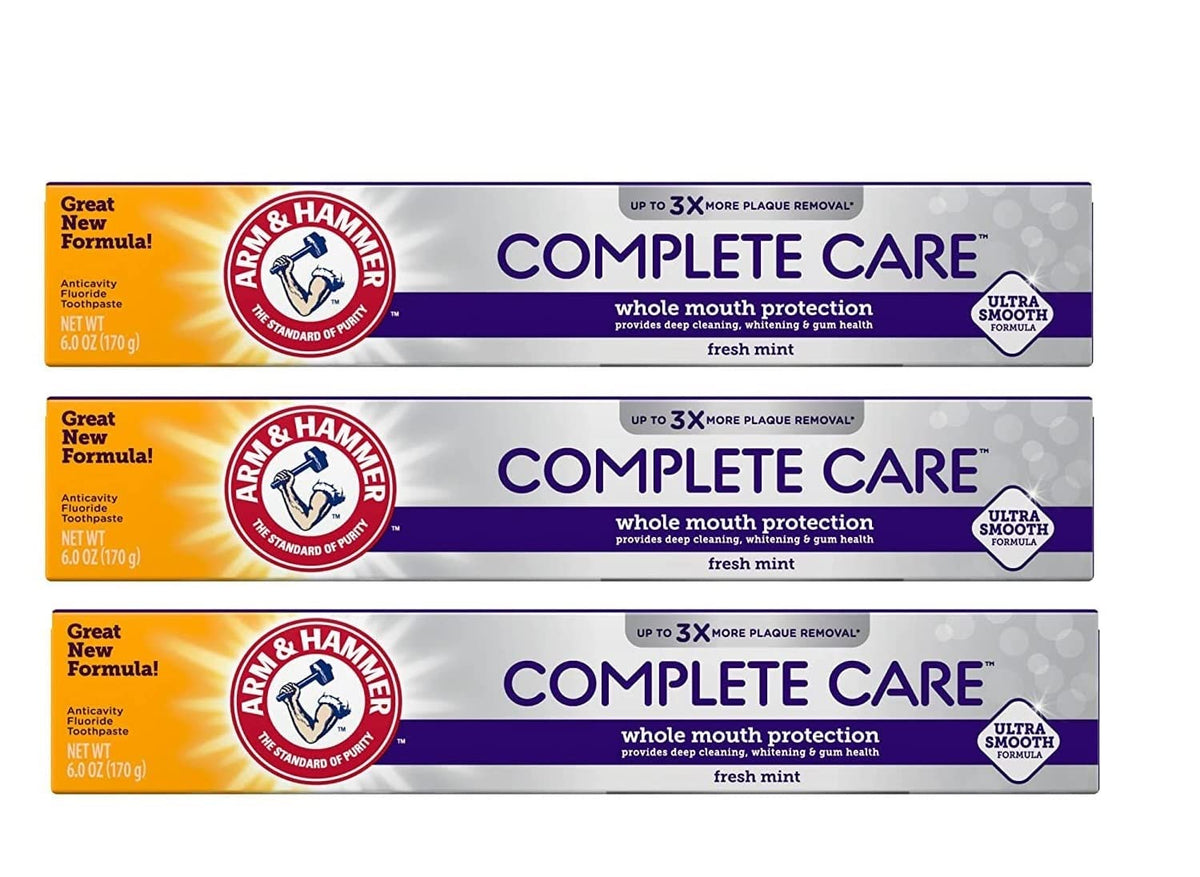 Arm & Hammer frente del pack de tres mostrando tubos y beneficio de suministro prolongado